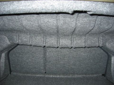 2002 Mercury Sable - trunk cavity