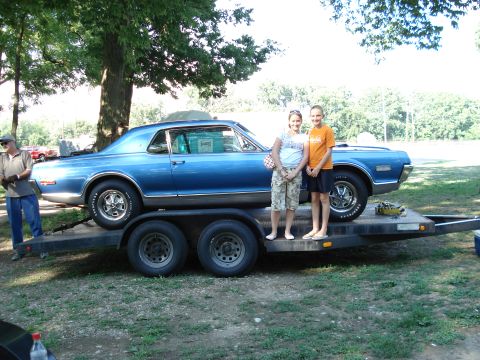 1968 Mercury Cougar - Annie and Bethany