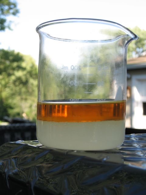 1980 Ford Bronco - This is a water shake 'em test before the 4 layer filter (all 4 layers of filter in 1 filter).