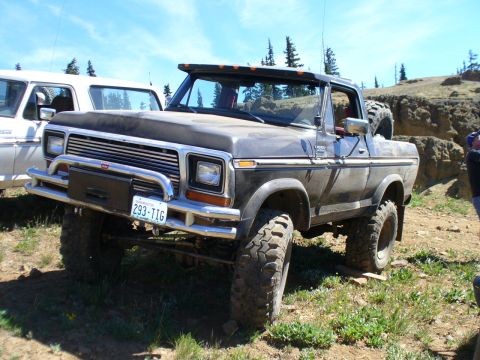 1978 Ford Bronco - Eric's Black XLT