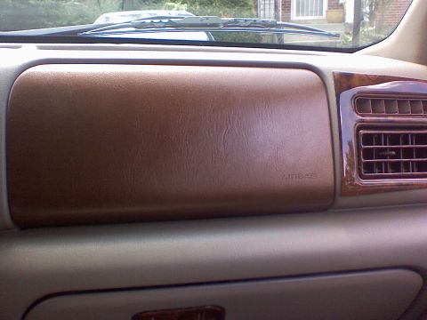 2000 Ford Excursion photo
