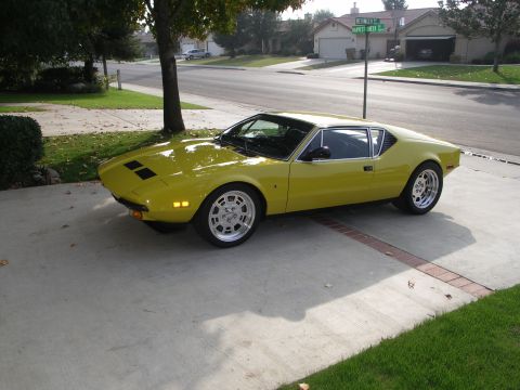 1973 DeTomaso Pantera photo