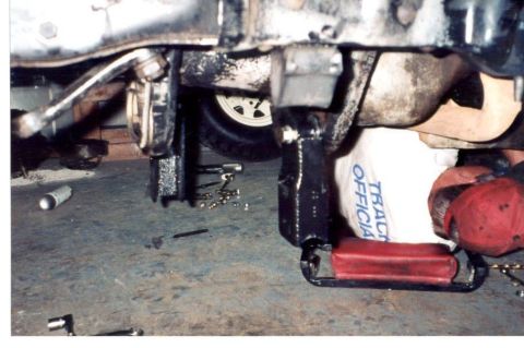 1989 Ford Bronco - More drilling, another veiw of the brackets
