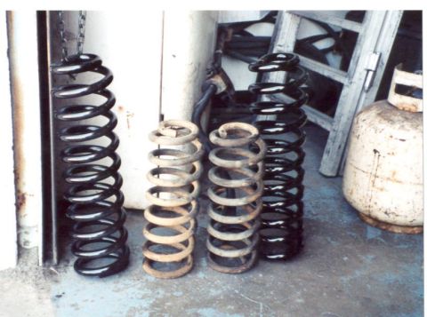 1989 Ford Bronco - New springs are alot longer than the old ones