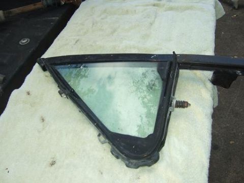 1900 Ford 427 - side window