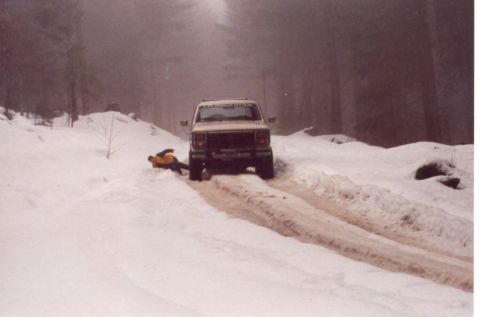 1989 Ford Bronco - Nollen falling out of Todds truck