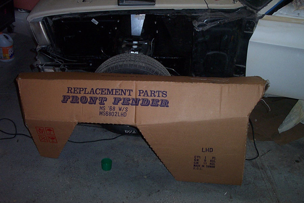 Cardboard box labeled "REPLACEMENT PARTS FRONT FENDER MS '68 W/S MS6802LHD"
