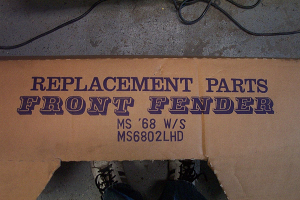 Cardboard box for a front fender labeled 'MS '68 W/S MS6802LHD'