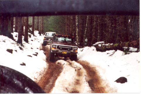 1989 Ford Bronco - Mud and snow