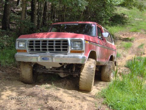 1978 Ford Bronco - This 1978 Ford Bronco is navigating a challenging off-road course.