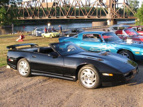 1989 Ford Mustang - love the ground effects!