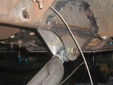 1980 Ford Bronco - Radius arm mount