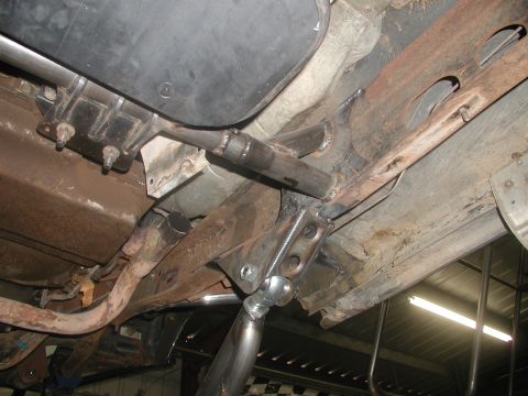 1980 Ford Bronco - Crossmember attaches to frame