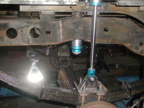 1980 Ford Bronco - Shock mounts