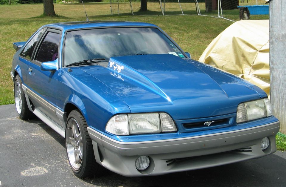 1990 Ford Mustang