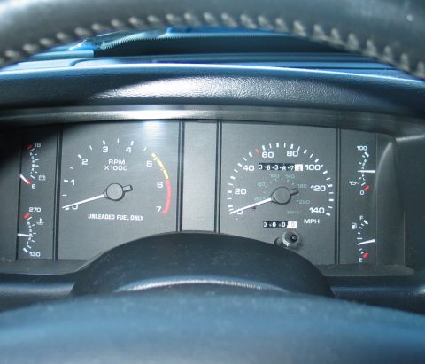 1990 Ford Mustang photo