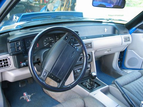 1990 Ford Mustang photo