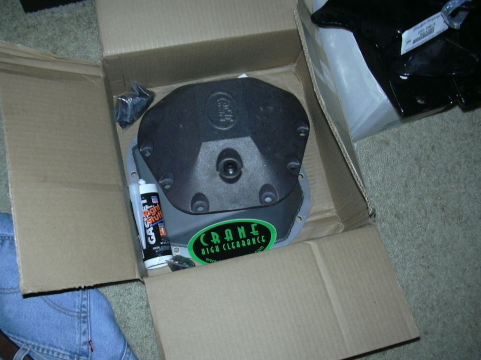 Crane High Clearance differential cover and gasket sealant in a cardboard box