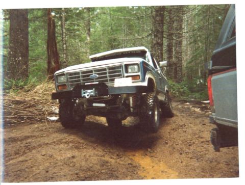 1989 Ford Bronco - Not quite as flexy
