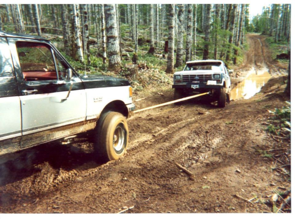 Too much wheelspin, had to break out the new winch!!