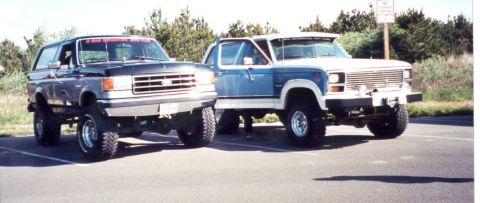 1989 Ford Bronco - TNT in the house!!