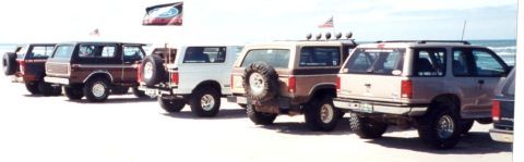 1989 Ford Bronco - Rear veiw of some of the trucks on the beach