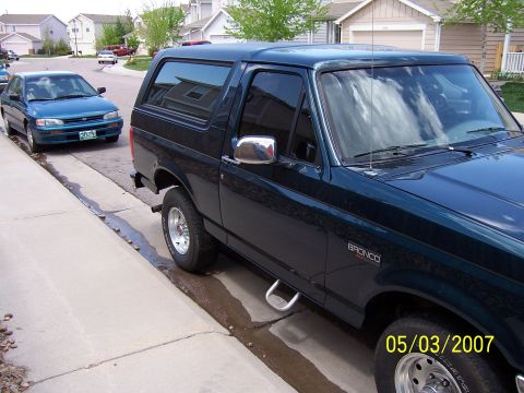 1994 Ford Bronco - Pretty clean.1 year old paint.AC even works