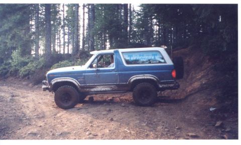1989 Ford Bronco - Makes Todds look tough too