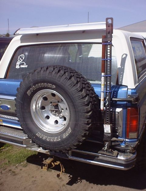 1989 Ford Bronco - Todds new HiLift mount