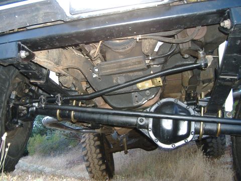 1986 Ford Bronco - axle shot