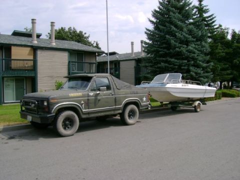 1965 Larson SEi 180 I/O Sport