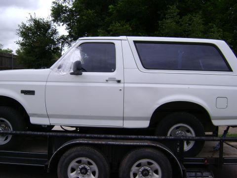1995 Ford Bronco - Left Side