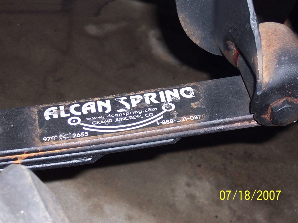 Alcan rear leafs from F-100 on the Bronco
2-1/4 wide.4 inch lifted with shackle flip