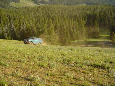 1989 Ford Bronco - Here comes greg over the top