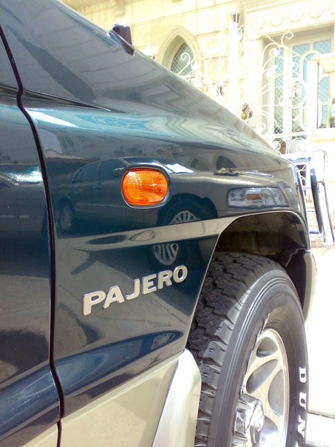 2000 Mitsubishi Montero “P”