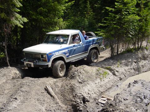 1989 Ford Bronco - This was the first turn out on the way up, we heard rumors of some mud