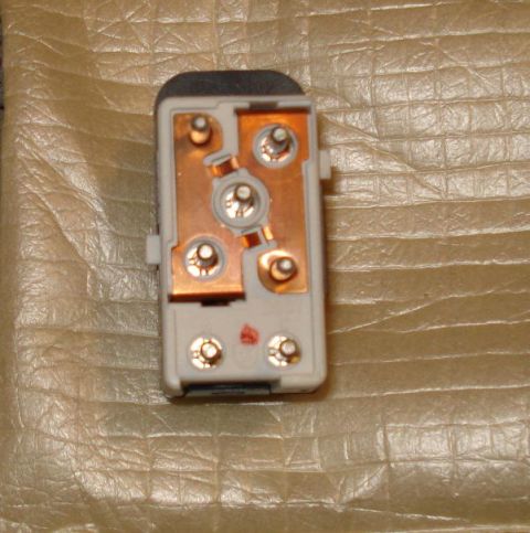 1999 Ford Crown Victoria - Connection Posts on back of switch