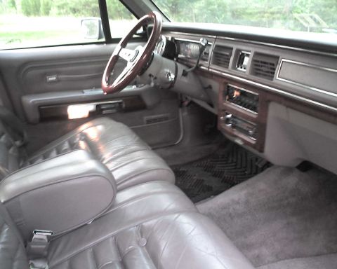 1989 Ford LTD Crown Victoria photo