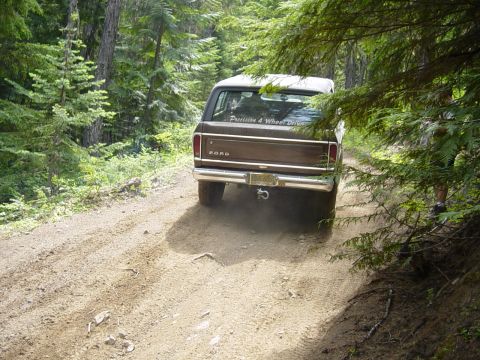 1989 Ford Bronco - There he goes