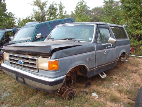 1983 Ford Bronco - Brown's '87
