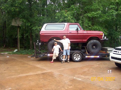 1978 Ford Bronco - Getting Ready To Leave