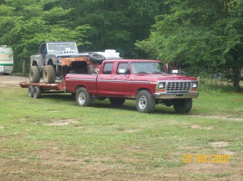 1978 Ford Bronco - Sweet tow vehicle