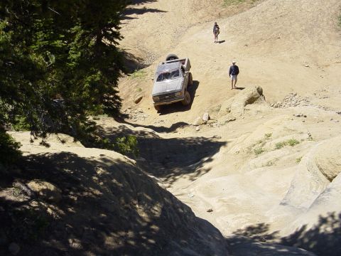 1989 Ford Bronco - My first time up funny rocks