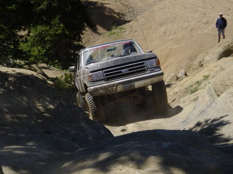 1989 Ford Bronco - I dont even think it spun a tire