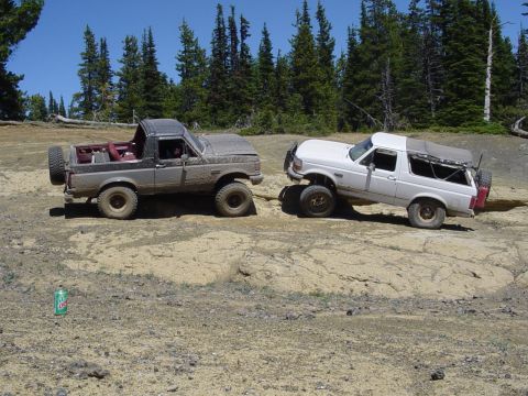 1989 Ford Bronco - The Ravens Roost guys doing a poser shot