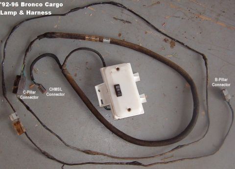 1983 Ford Bronco - Dome Lamp & Wiring for '92-96 Broncos [url=http://www.supermotors.net/vehicles/registry/media/186277] http://www.supermotors.net/getfile/18…