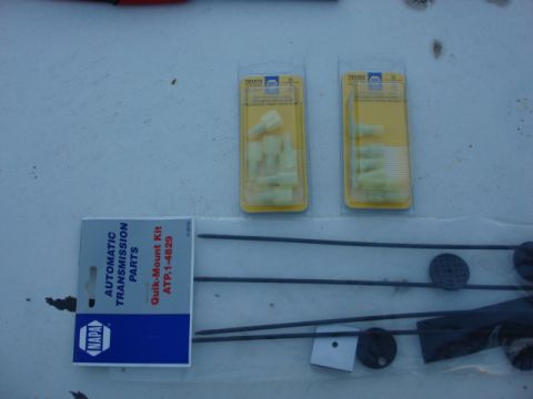 1983 Ford Bronco - NAPA called and the fan install kit came in. this is 4 zip ties and i got some connectors for the fan so if i got to swap one out it will b…