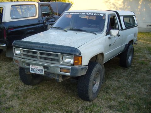 1989 Ford Bronco - New member bill got his sticker for his toyota too