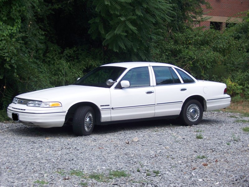 1994 Ford Crown Victoria “p71”