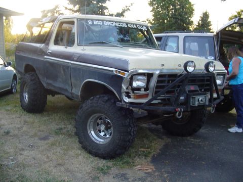 1989 Ford Bronco - Bernie ready too